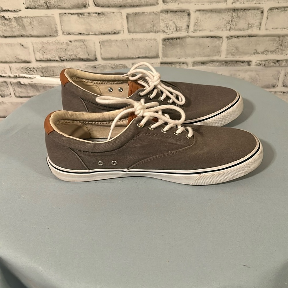 Sperry mens striper ll CVO size 12